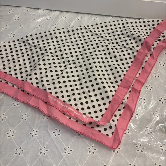 Bundle of Boho Stylish Trending bandanas with various prints. - Picture 14 of 16